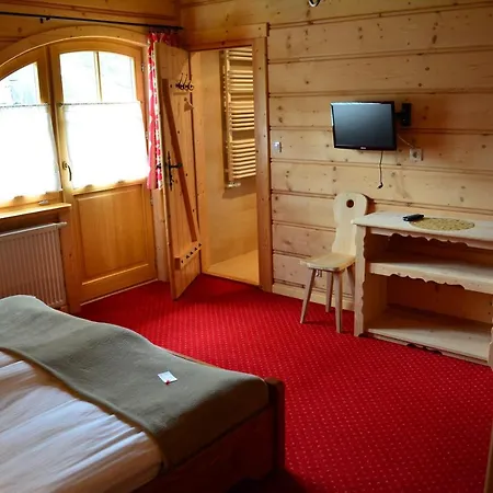 Szubikowka Bed & Breakfast